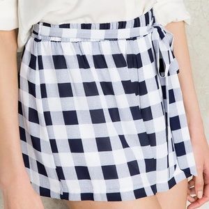 Tupelo Gingham Checkered Print Shorts